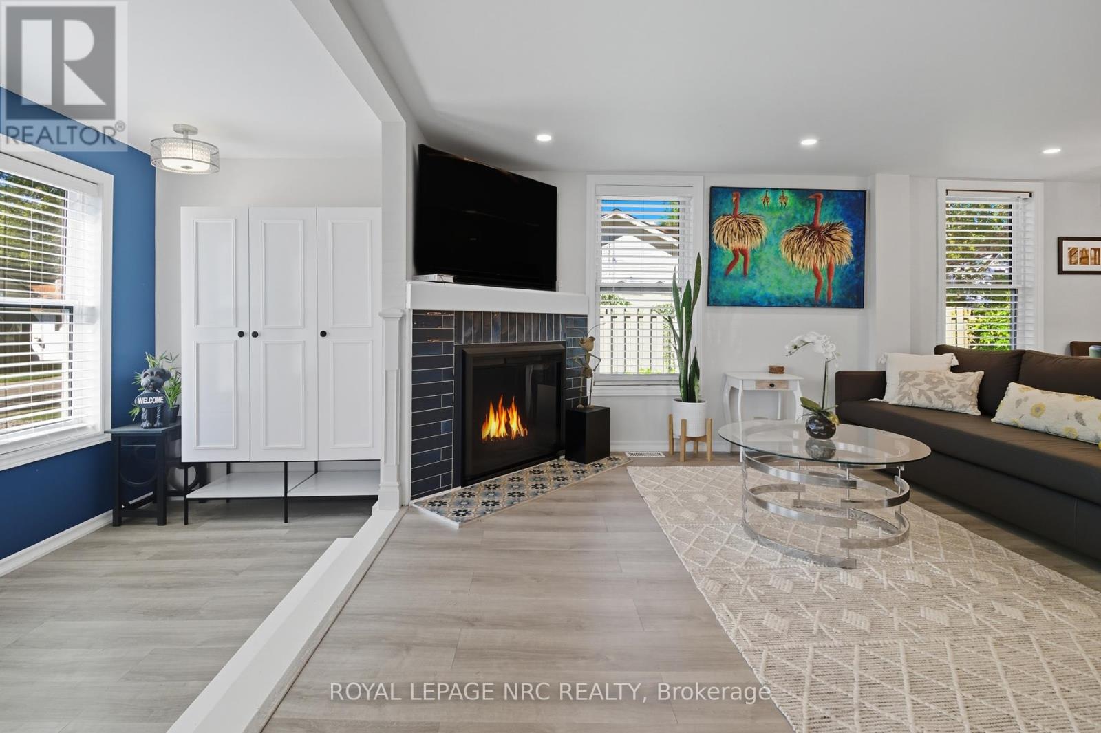 3964 Alexandra Road, Fort Erie (Crystal Beach), Ontario  L0S 1B0 - Photo 12 - X12410460