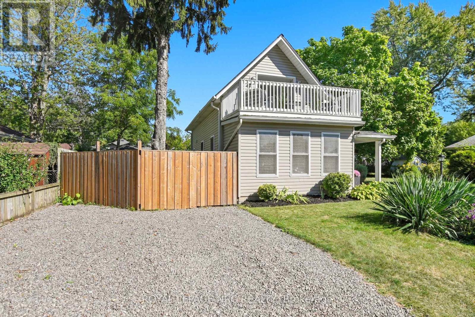 3964 Alexandra Road, Fort Erie (Crystal Beach), Ontario  L0S 1B0 - Photo 31 - X12410460