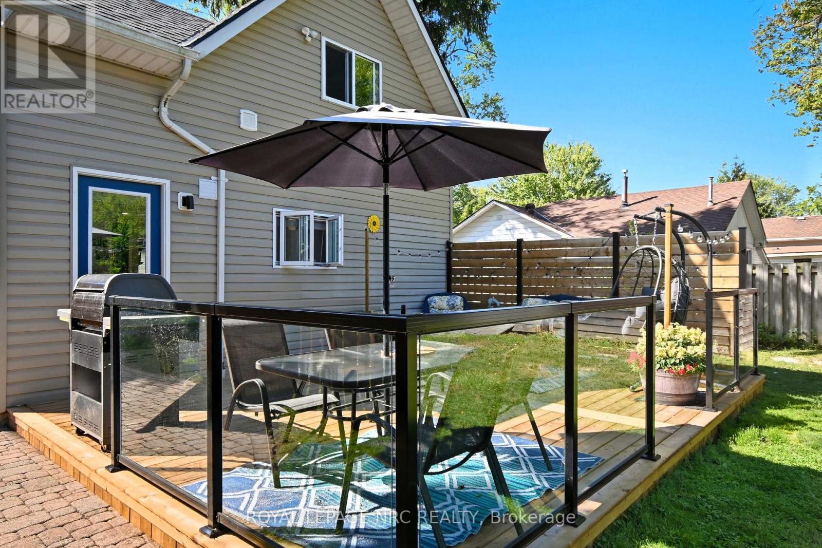 3964 Alexandra Road, Fort Erie (Crystal Beach), Ontario  L0S 1B0 - Photo 35 - X12410460