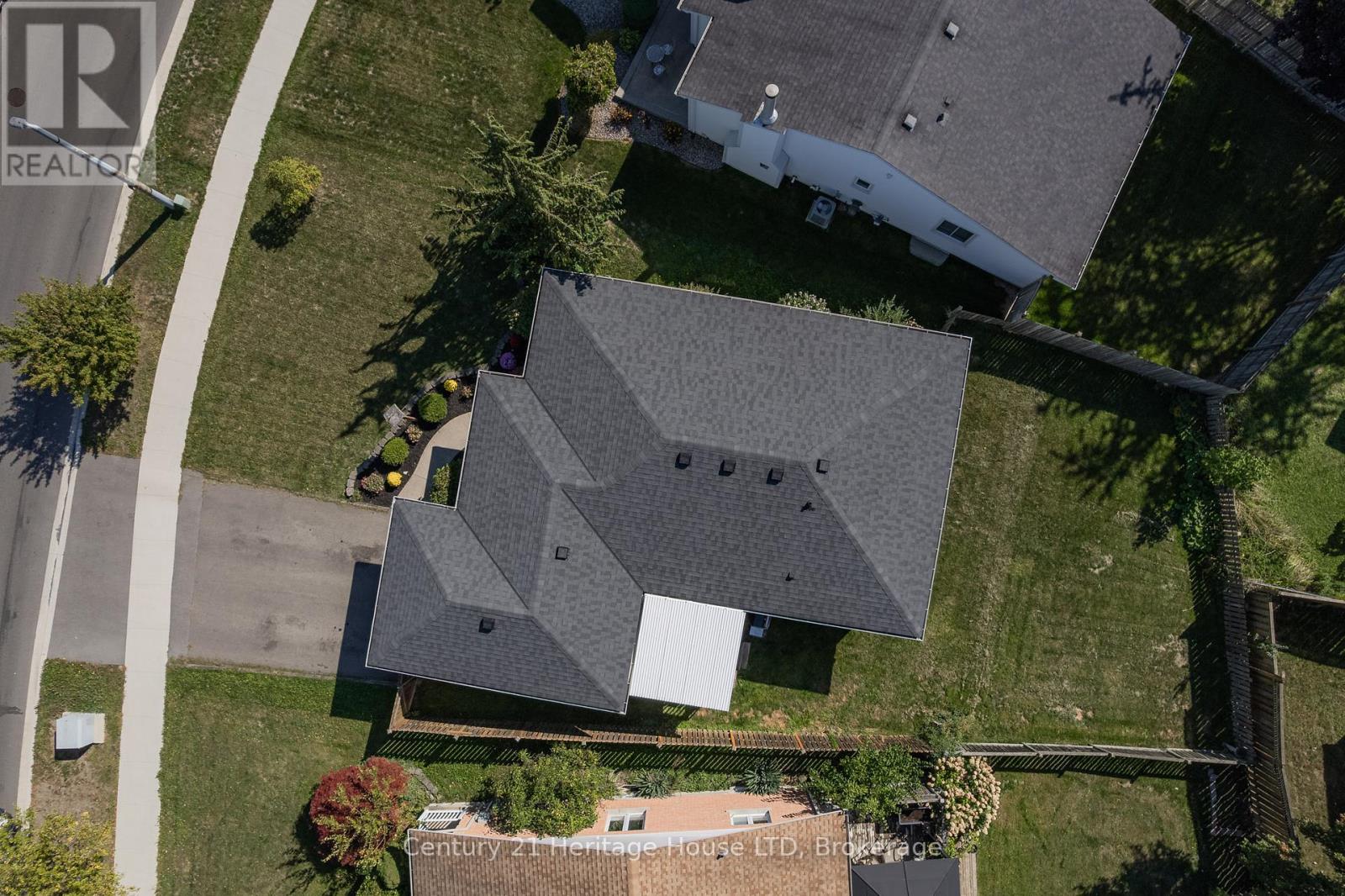 160 Northwood Drive, Welland, Ontario  L3C 6V9 - Photo 35 - X12412113