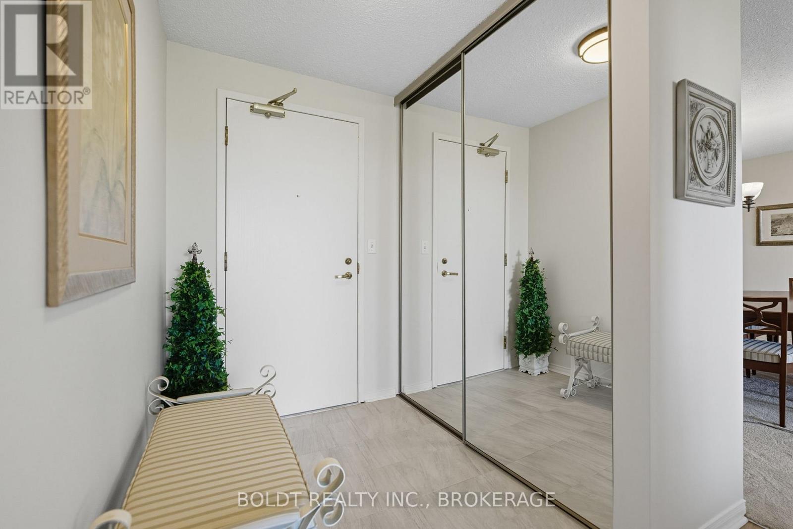 705 - 3 Towering Heights Boulevard, St. Catharines (Glendale/glenridge), Ontario  L2T 4A4 - Photo 12 - X12412604