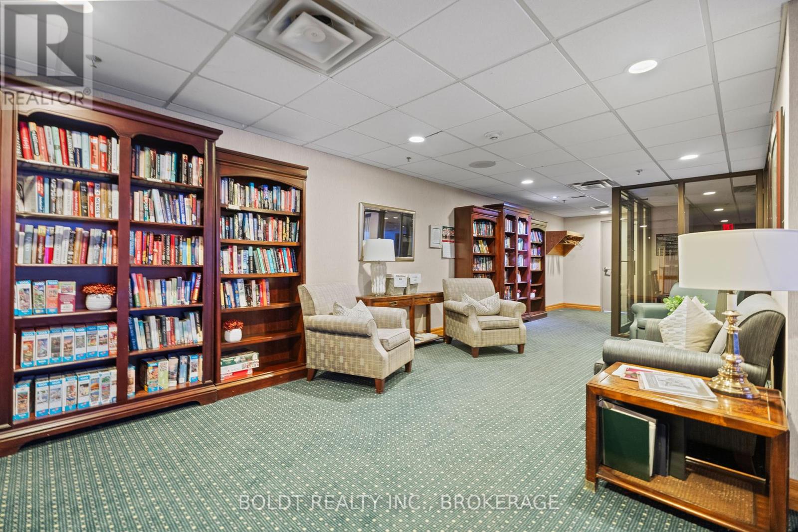 705 - 3 Towering Heights Boulevard, St. Catharines (Glendale/glenridge), Ontario  L2T 4A4 - Photo 39 - X12412604