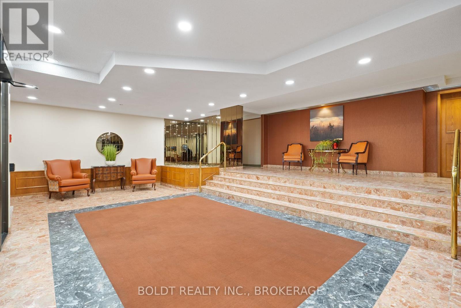 705 - 3 Towering Heights Boulevard, St. Catharines (Glendale/glenridge), Ontario  L2T 4A4 - Photo 5 - X12412604