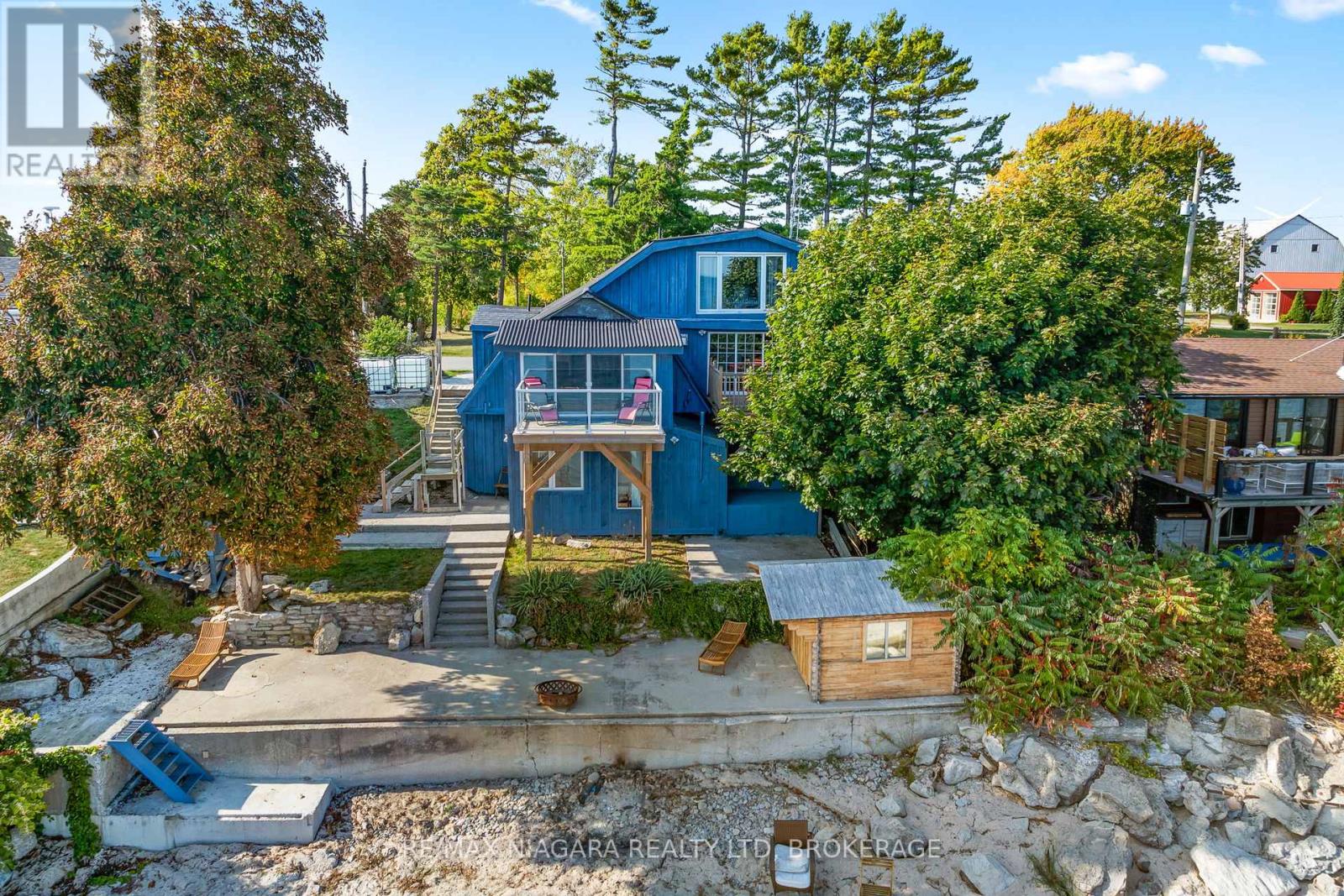 105 Lighthouse Drive, Haldimand, Ontario  N1A 2W6 - Photo 2 - X12412676