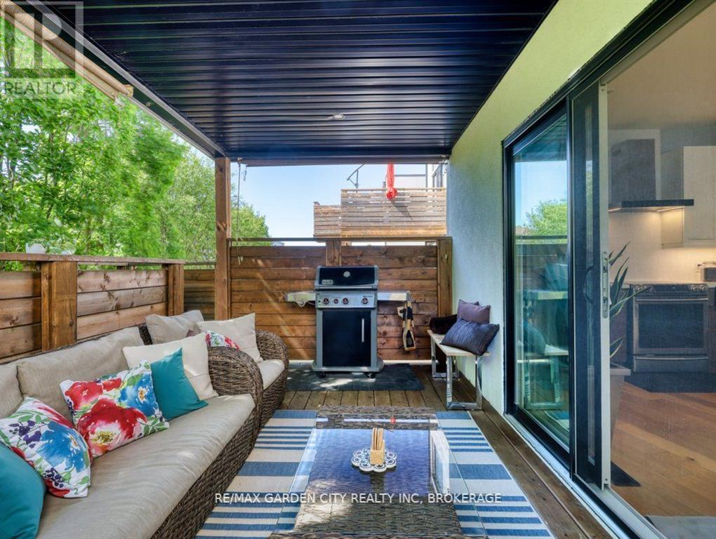 11 Beamer Court, Thorold, Ontario  L2V 3X7 - Photo 24 - X12413453