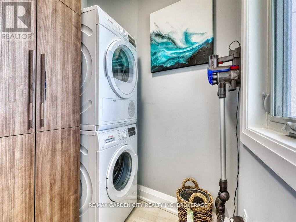 11 Beamer Court, Thorold, Ontario  L2V 3X7 - Photo 40 - X12413453