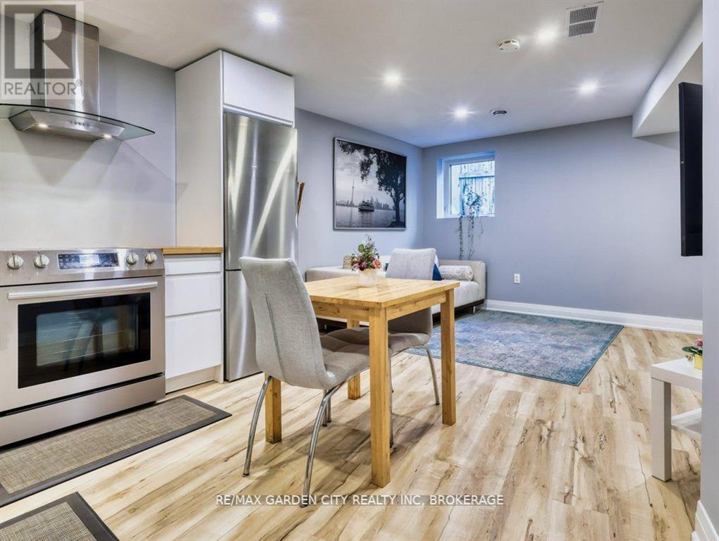 11 Beamer Court, Thorold, Ontario  L2V 3X7 - Photo 42 - X12413453