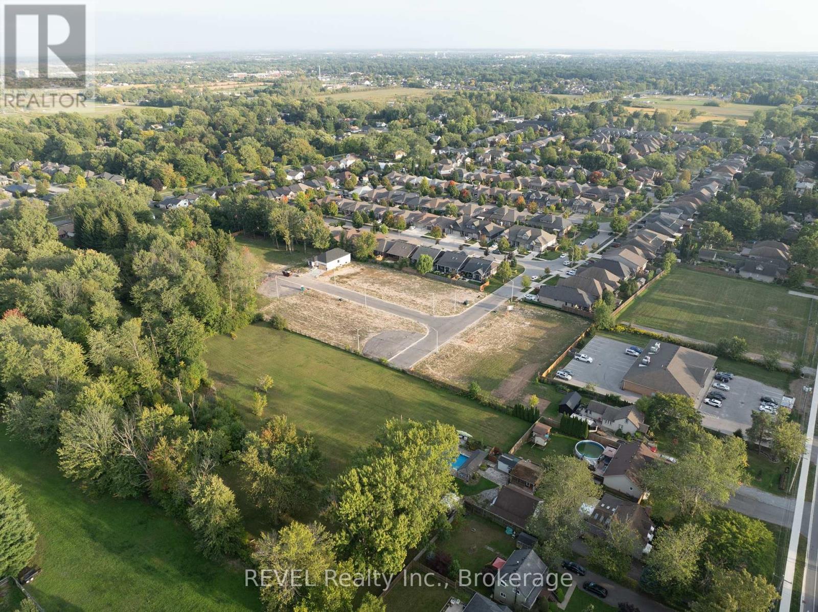 8 Stickles Street, Pelham, Ontario  L3C 3C3 - Photo 18 - X12413675