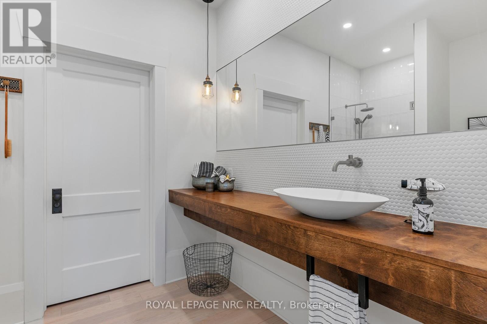 244 West Street, Port Colborne, Ontario  L3K 4E4 - Photo 30 - X12414351