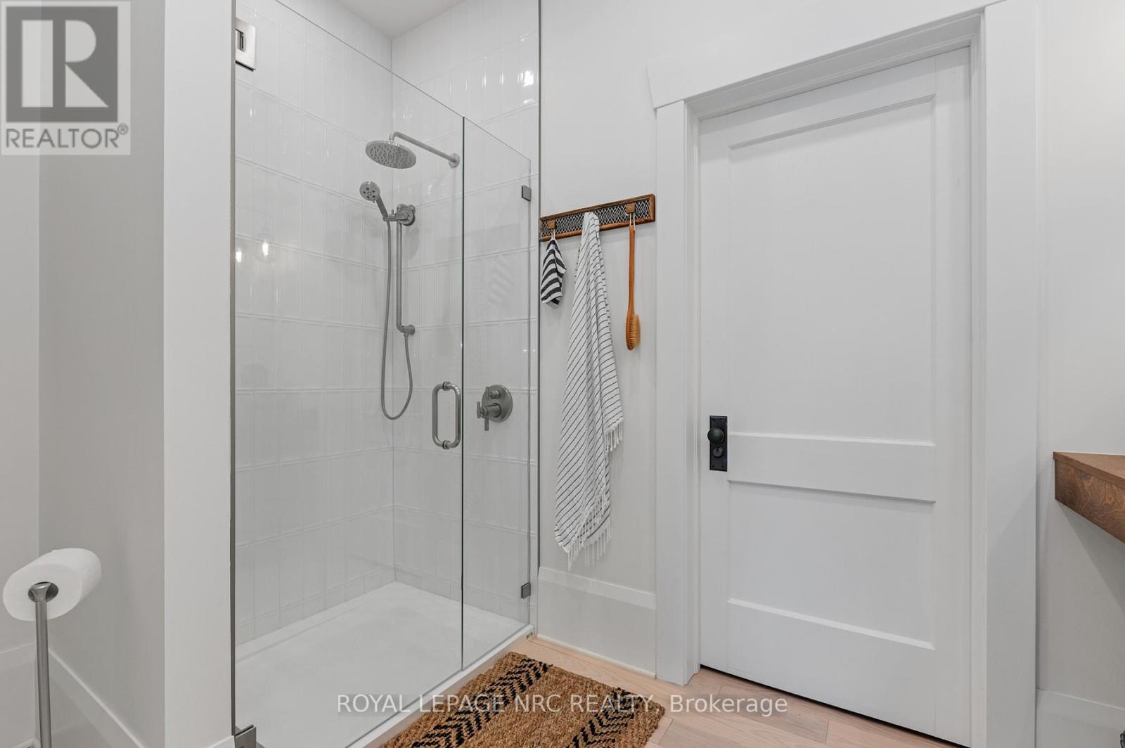 244 West Street, Port Colborne, Ontario  L3K 4E4 - Photo 31 - X12414351