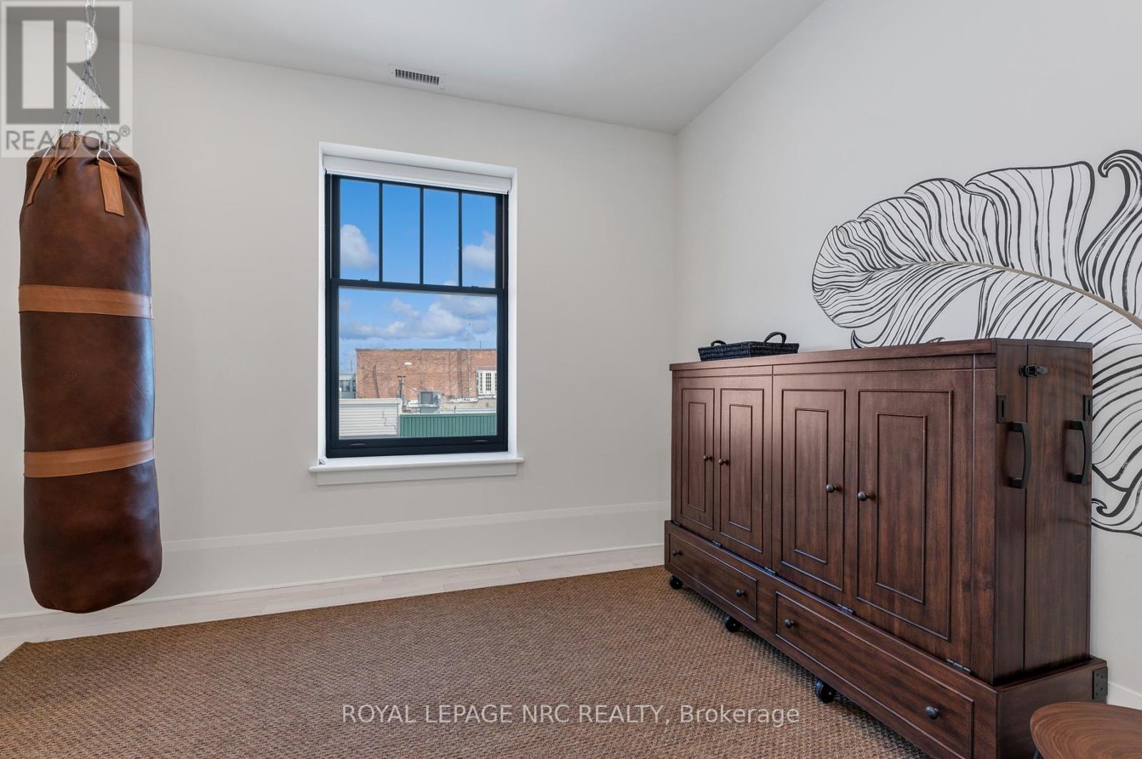 244 West Street, Port Colborne, Ontario  L3K 4E4 - Photo 40 - X12414351