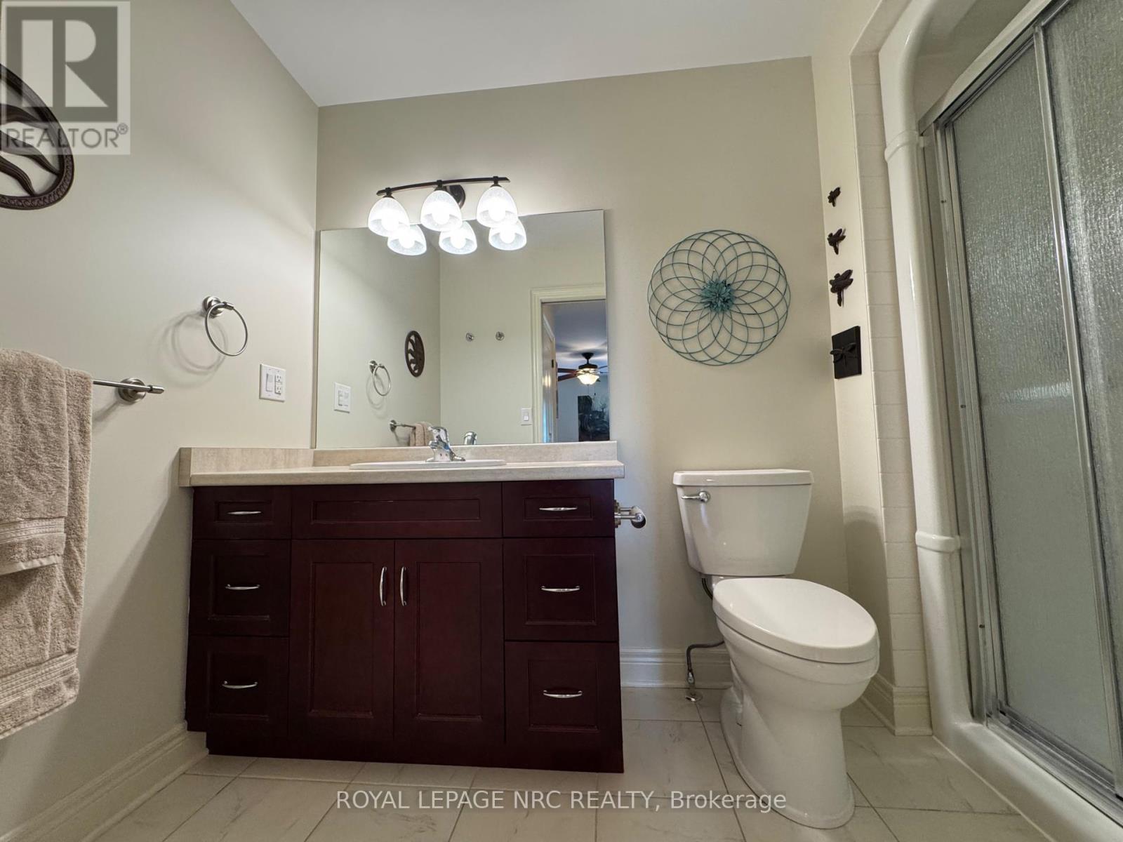 70 Parkside Drive, St. Catharines, Ontario  L2M 0B2 - Photo 19 - X12415164