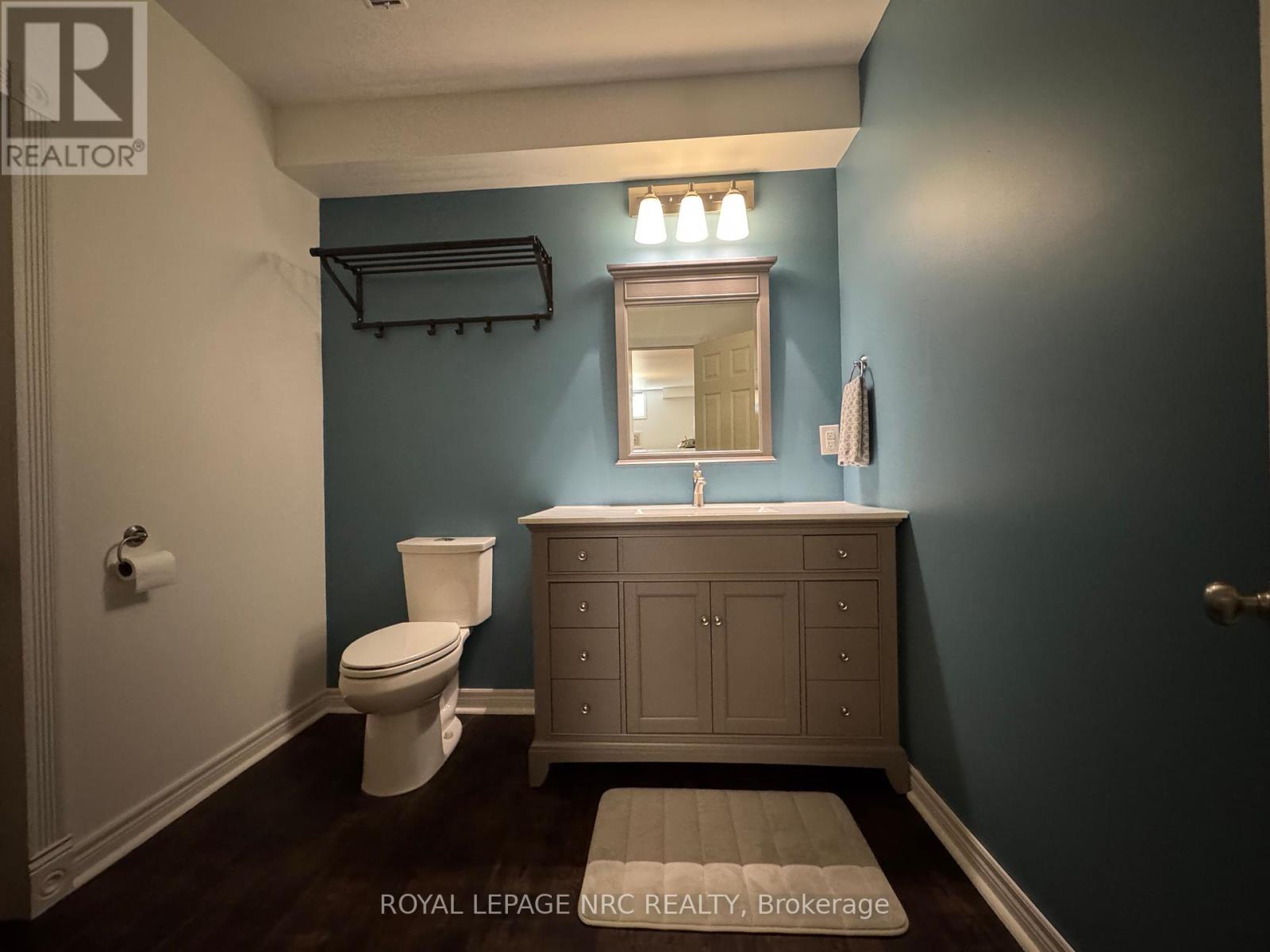 70 Parkside Drive, St. Catharines, Ontario  L2M 0B2 - Photo 26 - X12415164