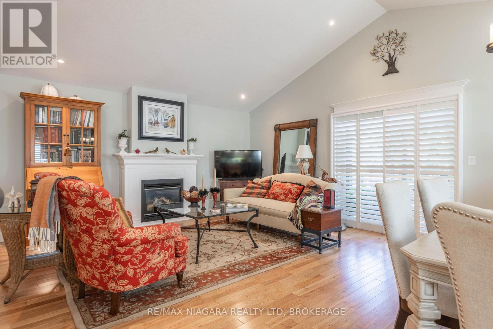 19 - 310 Ridge Road S, Fort Erie (Ridgeway), Ontario  L0S 1N0 - Photo 17 - X12415166