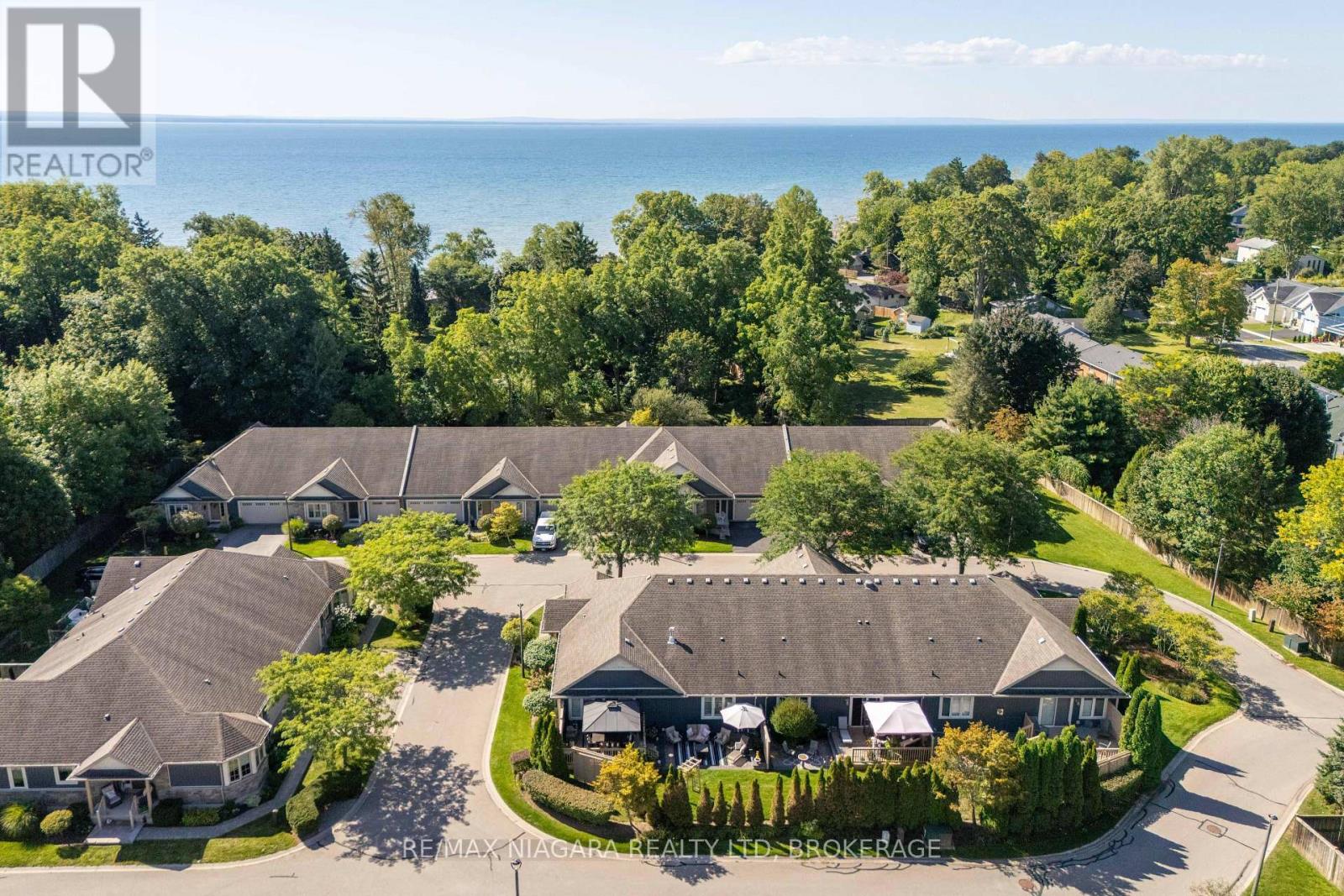19 - 310 Ridge Road S, Fort Erie (Ridgeway), Ontario  L0S 1N0 - Photo 4 - X12415166