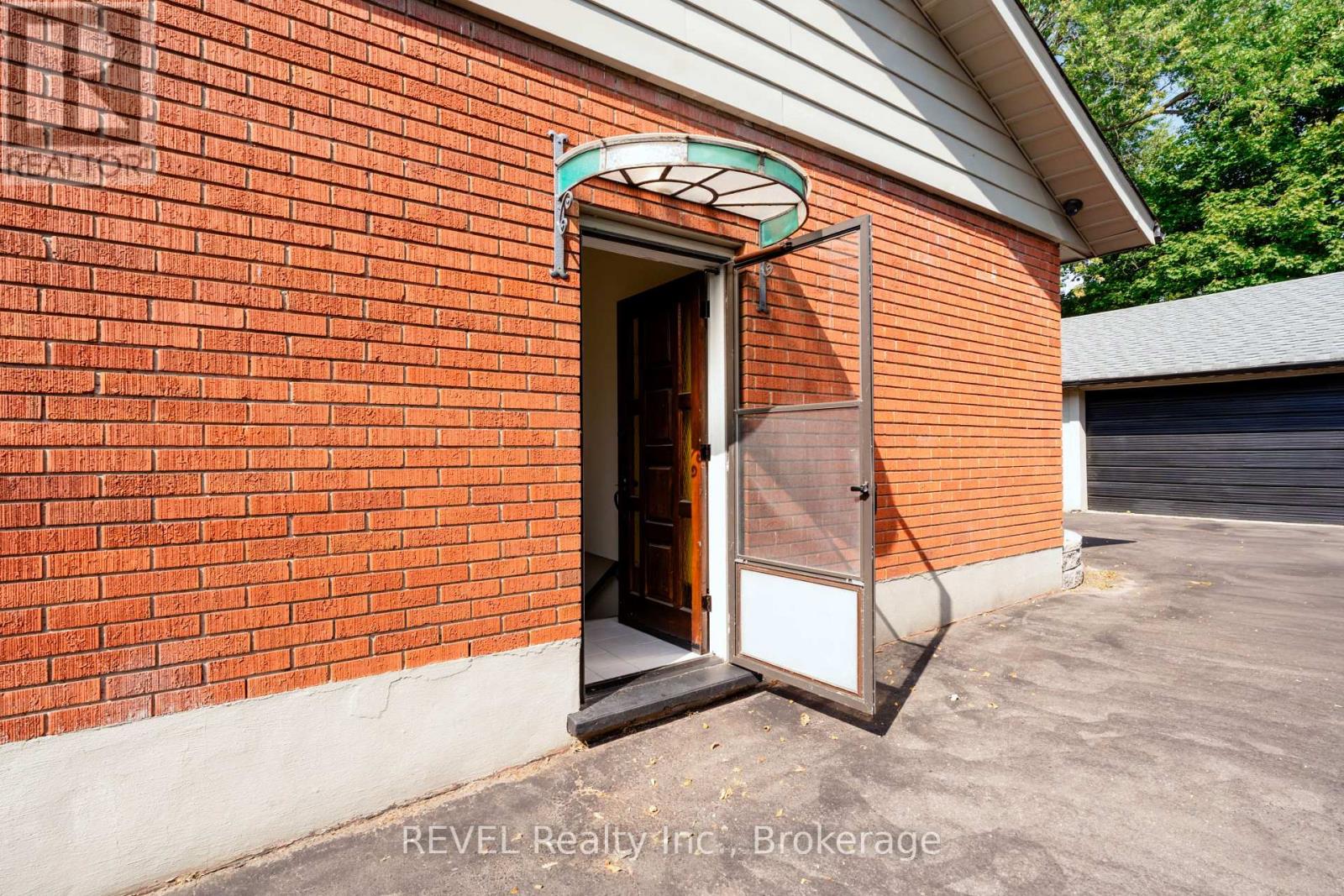 6835 Wills Street, Niagara Falls, Ontario  L2J 1Y6 - Photo 19 - X12419015