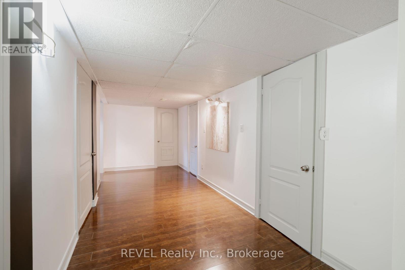 6835 Wills Street, Niagara Falls, Ontario  L2J 1Y6 - Photo 21 - X12419015