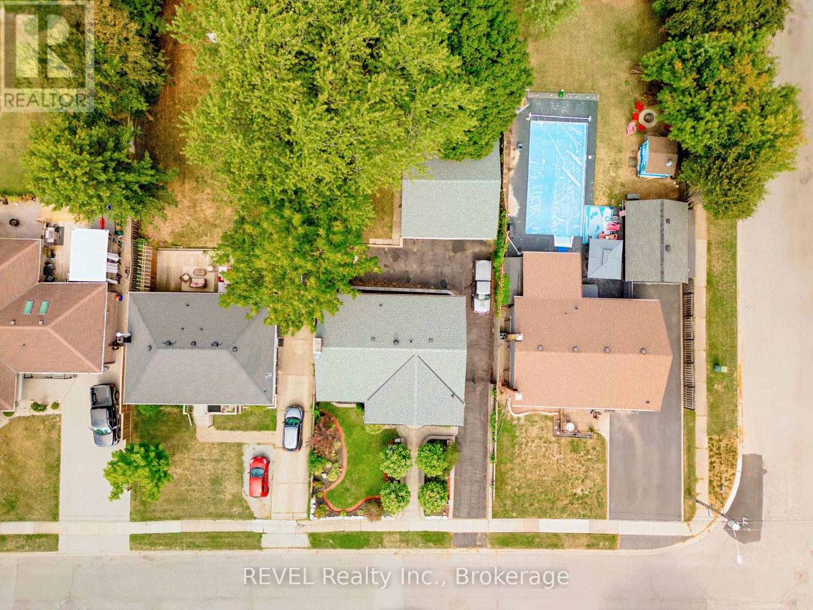 6835 Wills Street, Niagara Falls, Ontario  L2J 1Y6 - Photo 35 - X12419015