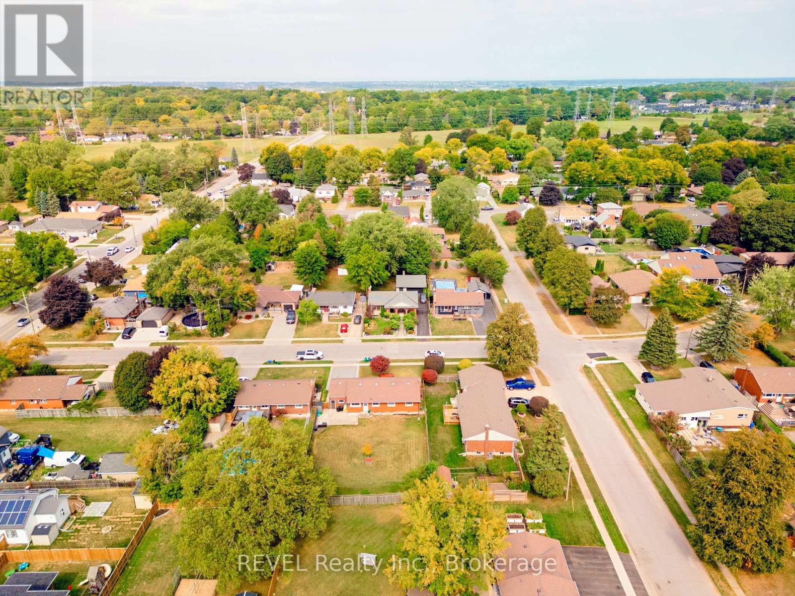 6835 Wills Street, Niagara Falls, Ontario  L2J 1Y6 - Photo 38 - X12419015