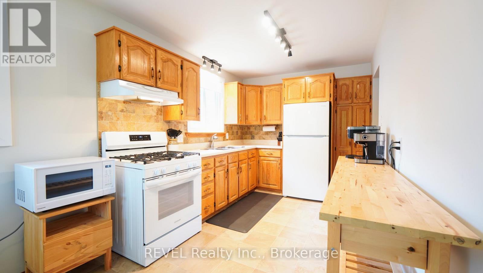 186 Colver Street, West Lincoln (Smithville), Ontario  L0R 2A0 - Photo 11 - X12420882