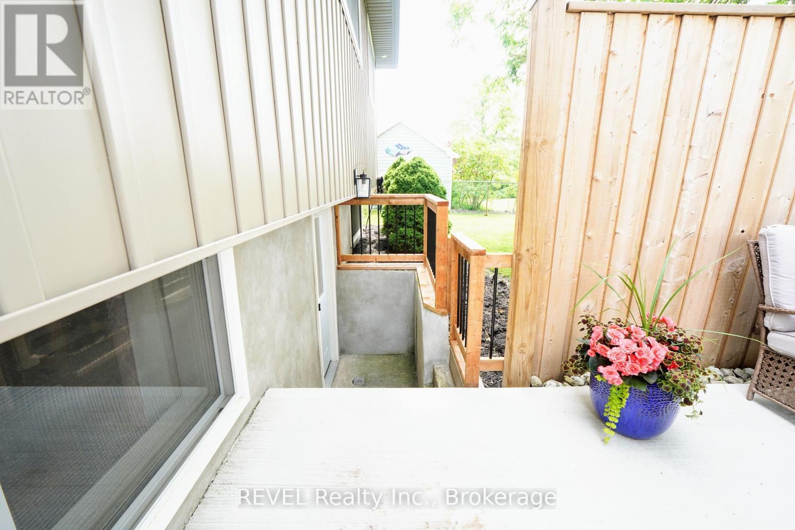 186 Colver Street, West Lincoln (Smithville), Ontario  L0R 2A0 - Photo 34 - X12420882