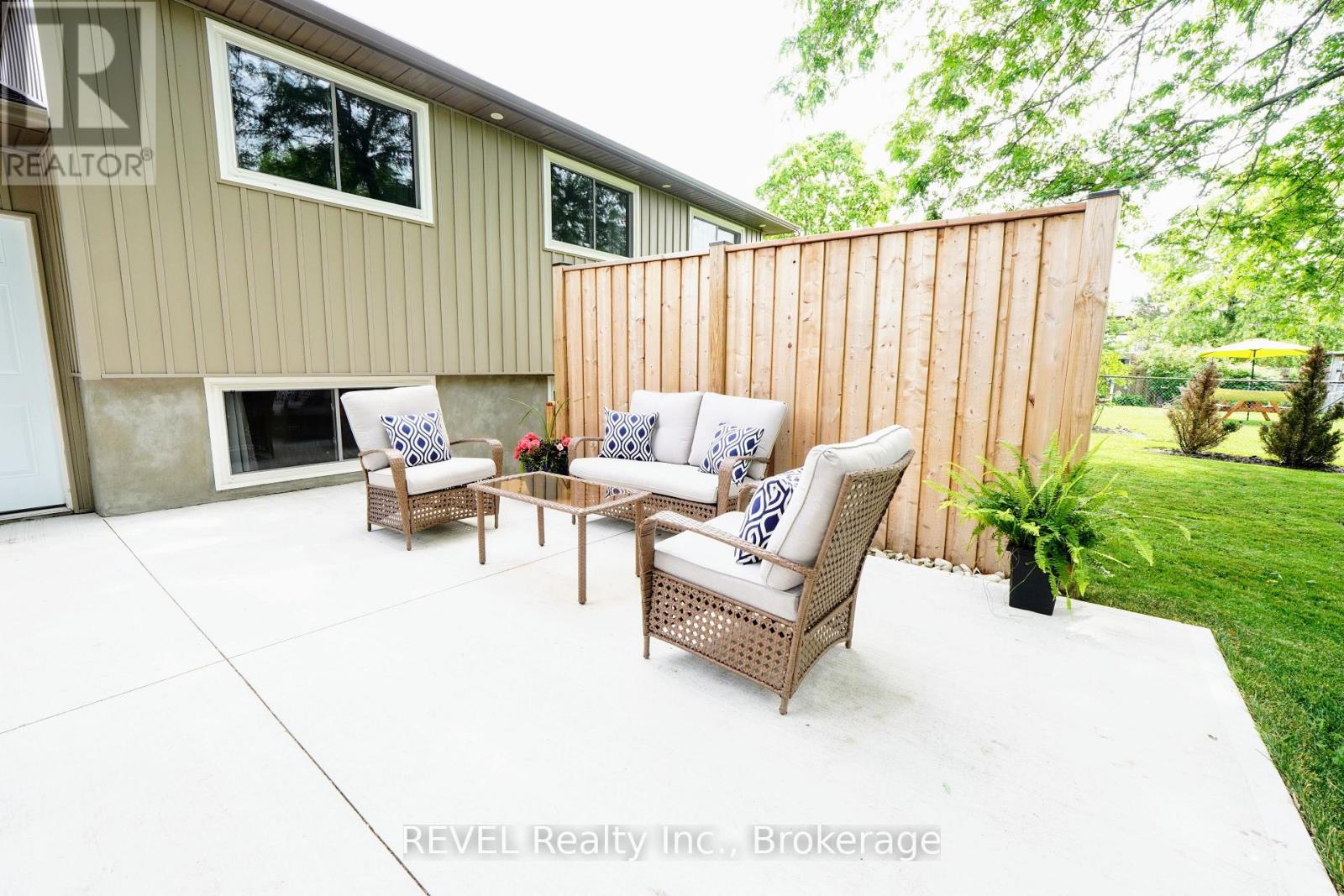 186 Colver Street, West Lincoln (Smithville), Ontario  L0R 2A0 - Photo 36 - X12420882
