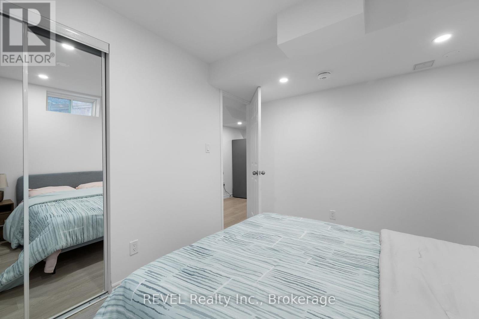 Lower - 14 Michaela Crescent, Pelham, Ontario  L0S 1E4 - Photo 12 - X12420945