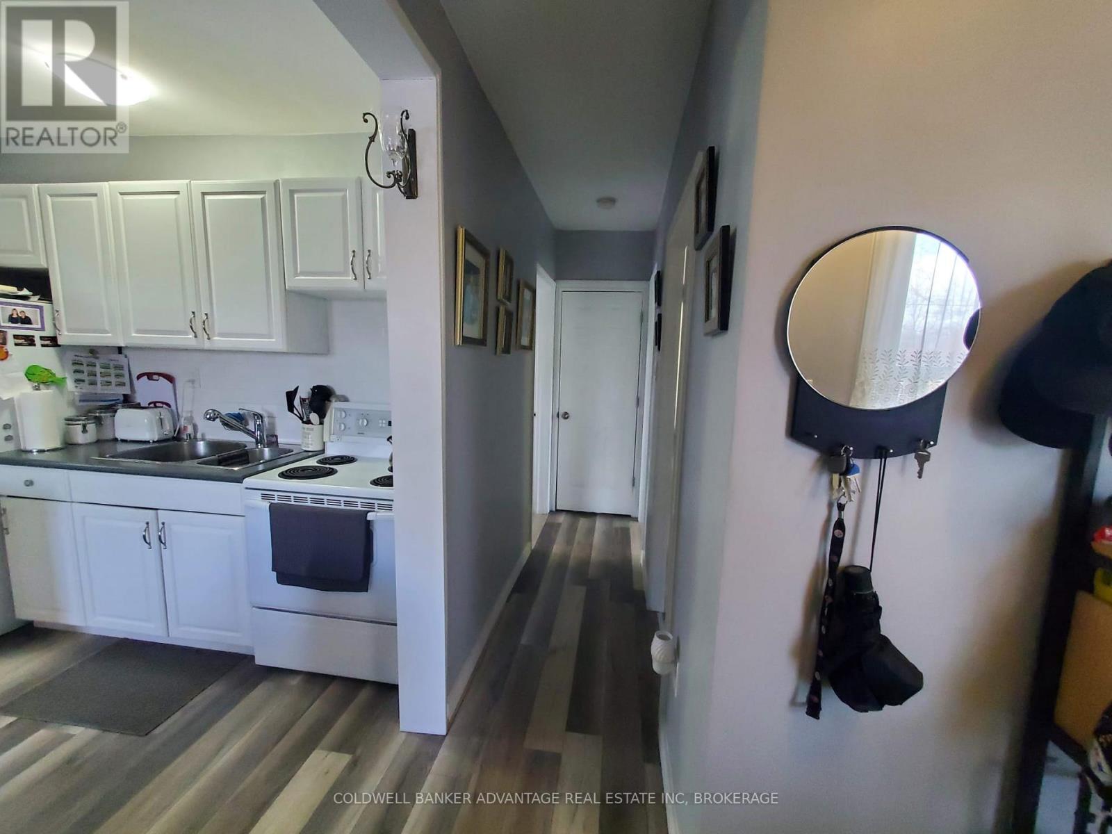 275 Gilmore Road, Fort Erie, Ontario  L2A 2M6 - Photo 16 - X12421784