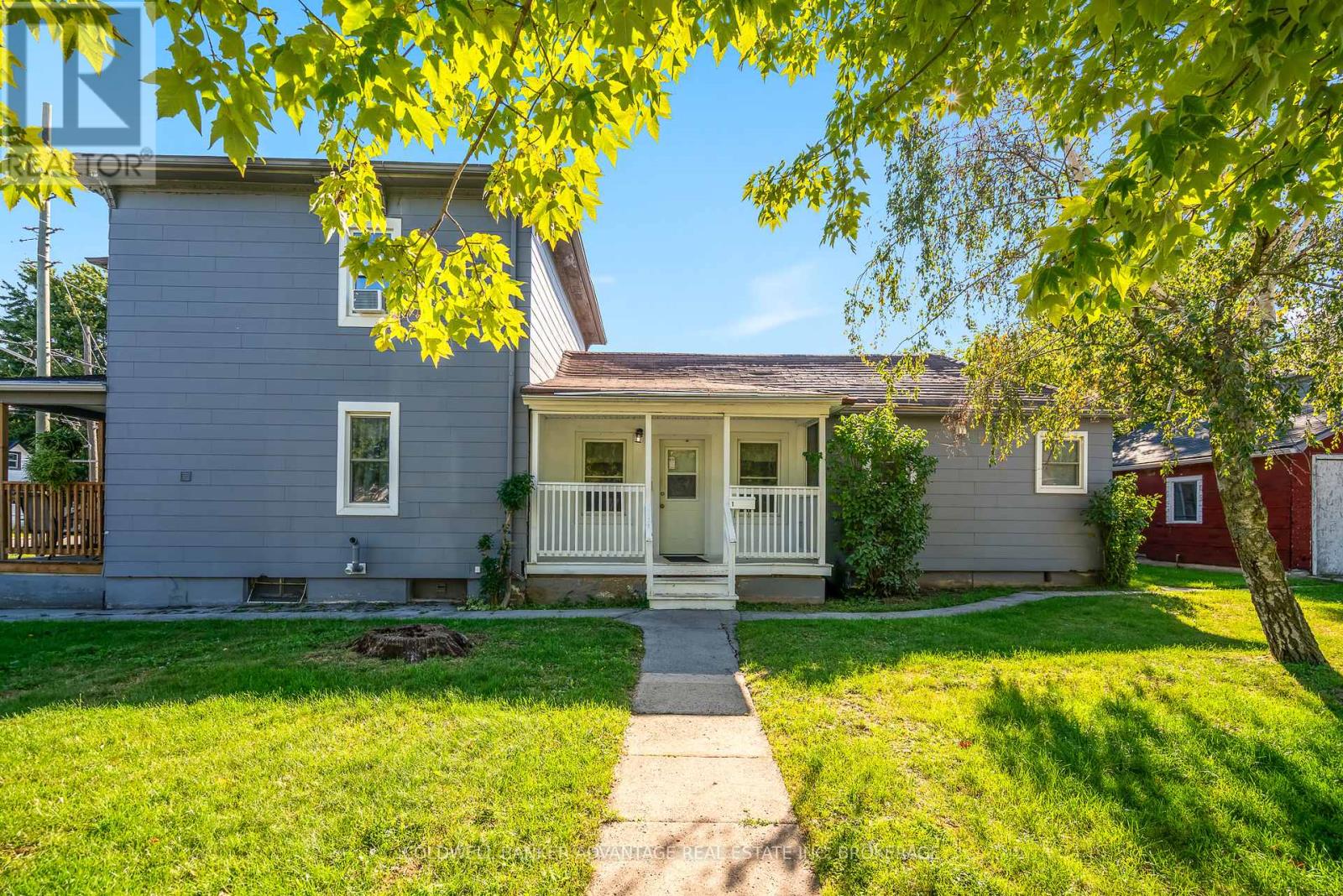 275 Gilmore Road, Fort Erie, Ontario  L2A 2M6 - Photo 4 - X12421784