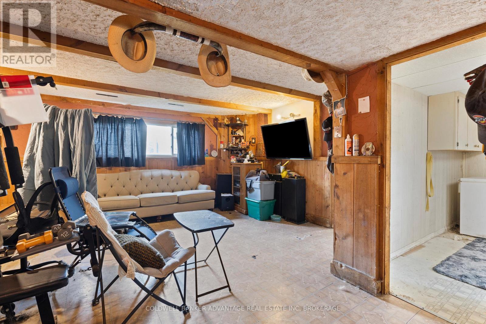 1377 Garrison Road, Fort Erie, Ontario  L2A 1P4 - Photo 14 - X12423009