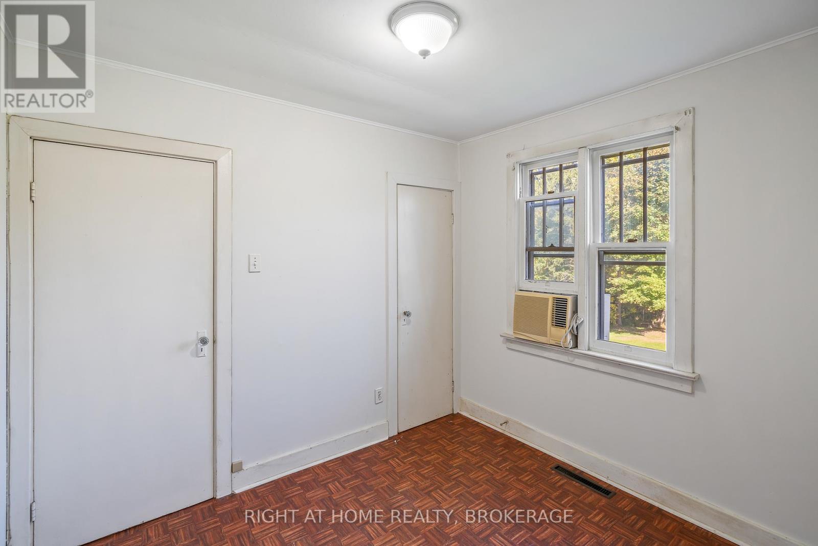 1353 Mcnab Road, Niagara-On-The-Lake, Ontario  L0S 1J0 - Photo 24 - X12423419