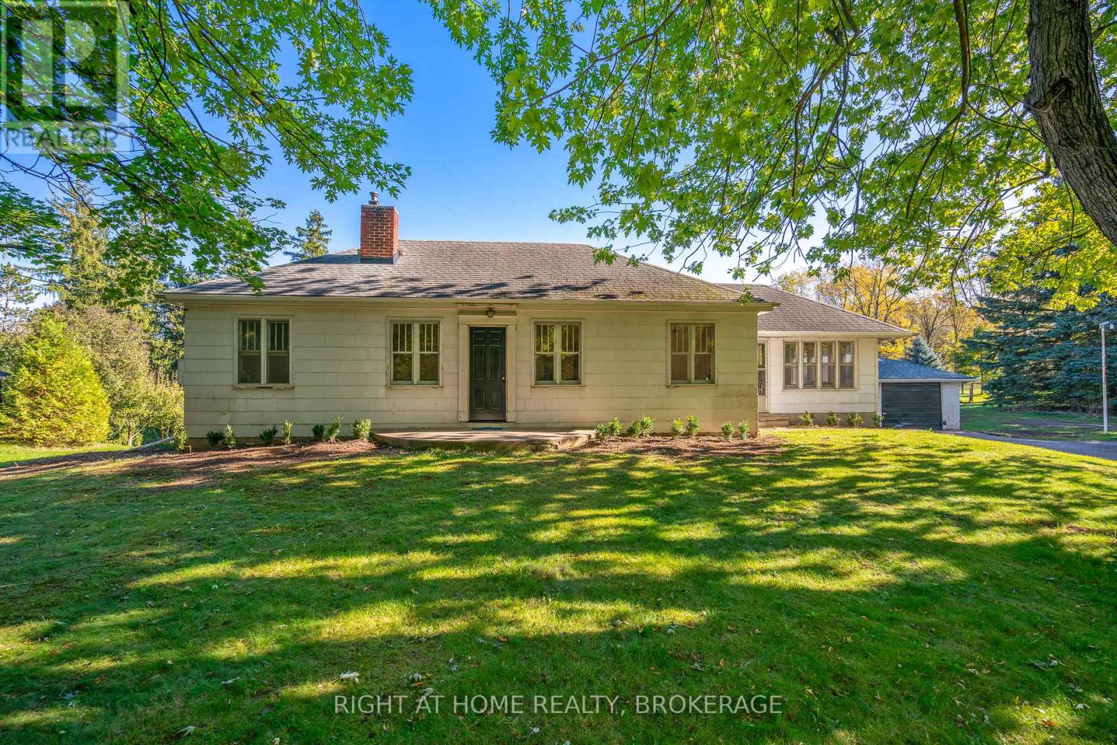 1353 Mcnab Road, Niagara-On-The-Lake, Ontario  L0S 1J0 - Photo 3 - X12423419