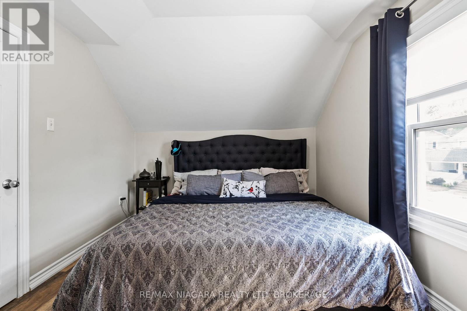 5690 Highland Avenue, Niagara Falls, Ontario  L2G 4X3 - Photo 16 - X12424520