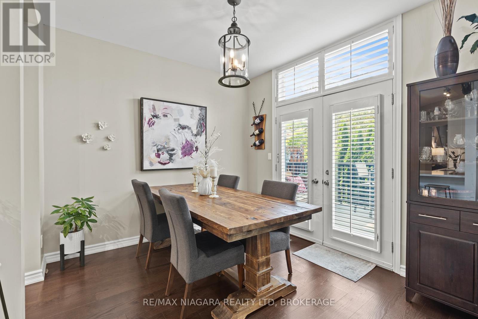 3 - 88 Lakeport Road, St. Catharines, Ontario  L2N 4P8 - Photo 13 - X12425061