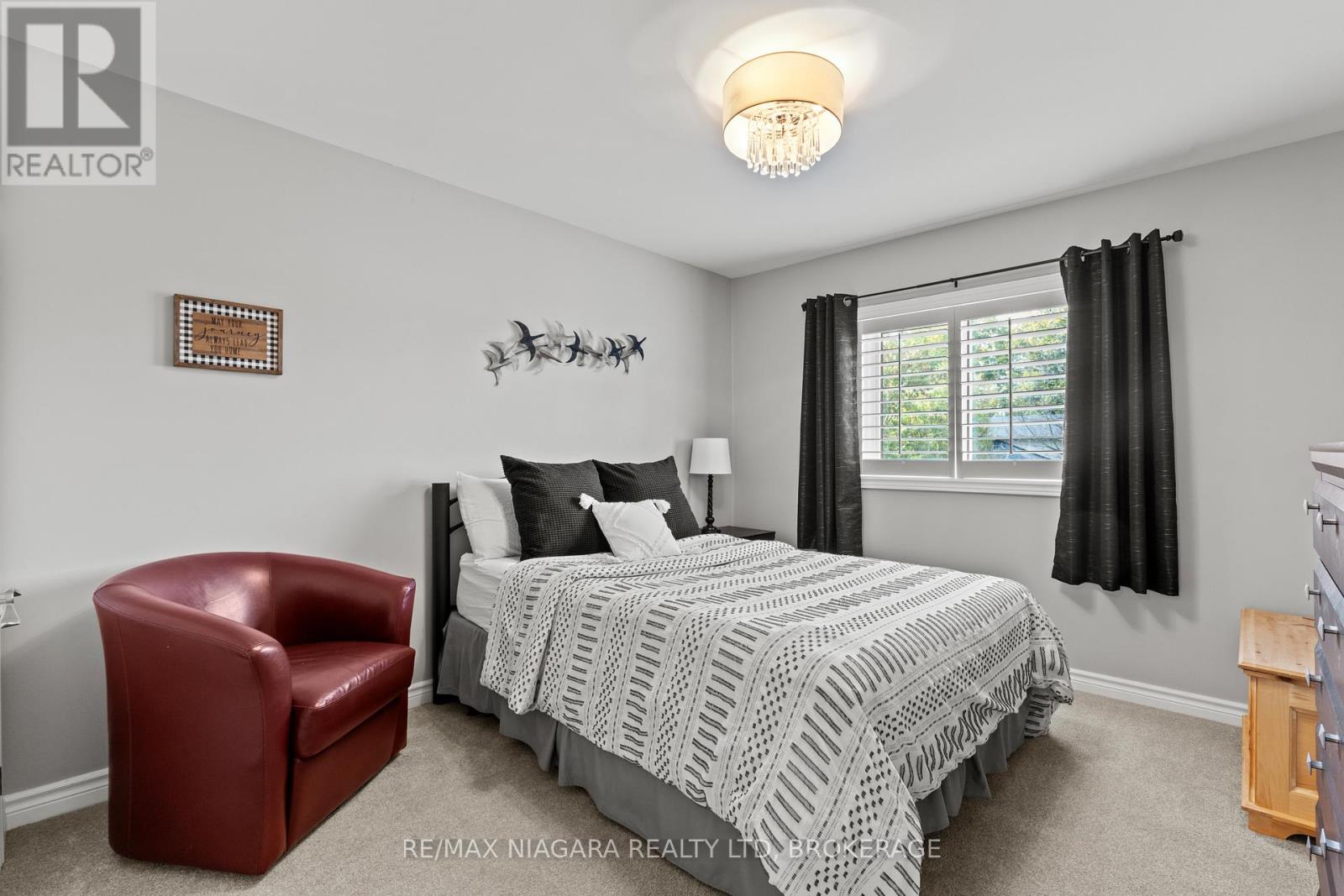 3 - 88 Lakeport Road, St. Catharines, Ontario  L2N 4P8 - Photo 26 - X12425061