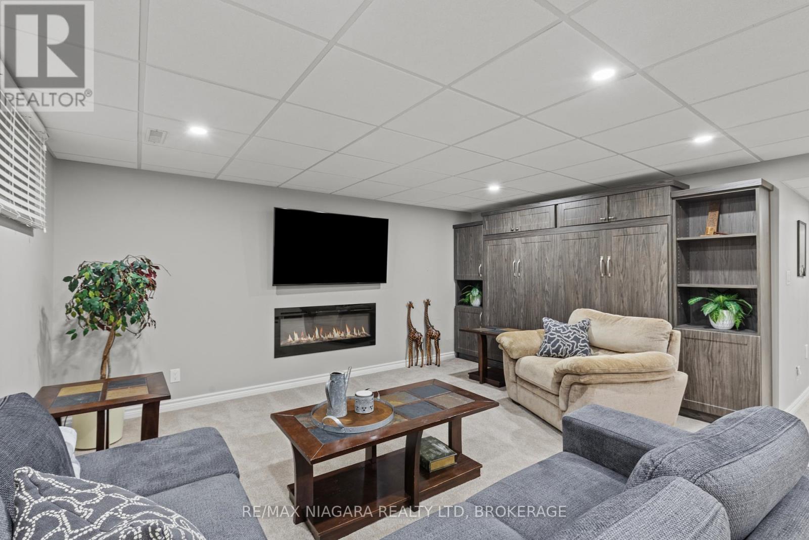 3 - 88 Lakeport Road, St. Catharines, Ontario  L2N 4P8 - Photo 35 - X12425061