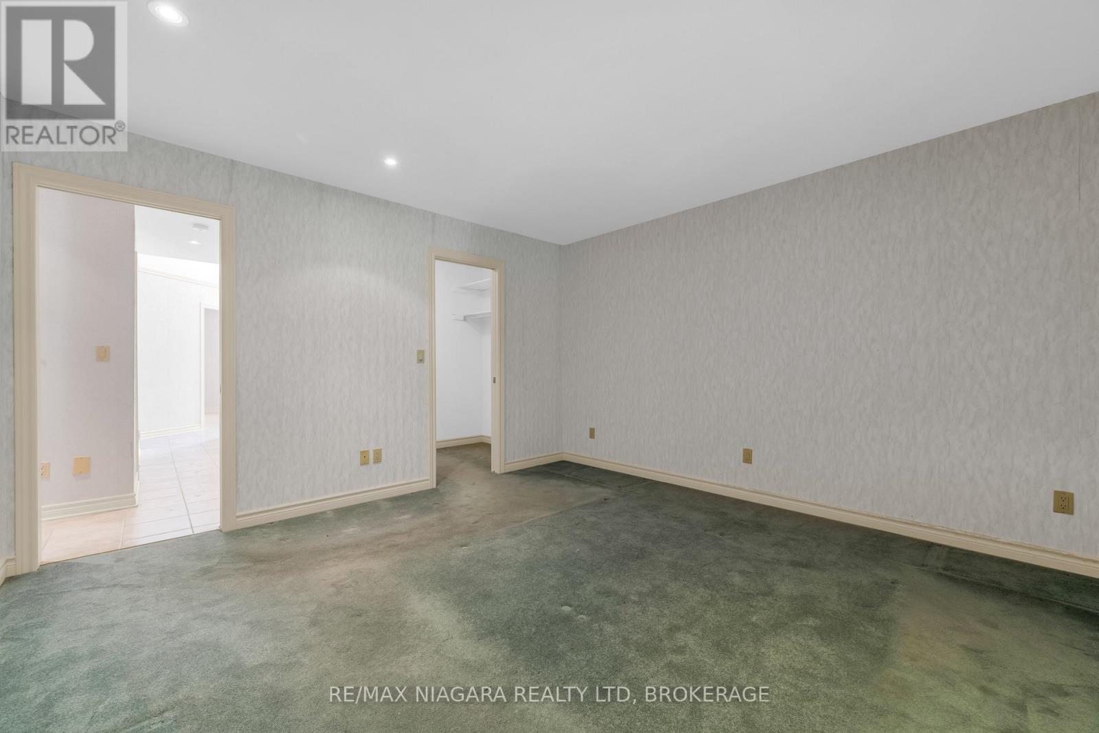 40 Frontier Drive, Niagara-On-The-Lake, Ontario  L0S 1J0 - Photo 16 - X12425600