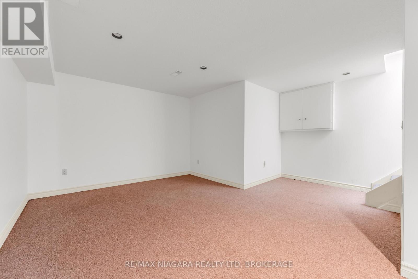 40 Frontier Drive, Niagara-On-The-Lake, Ontario  L0S 1J0 - Photo 21 - X12425600