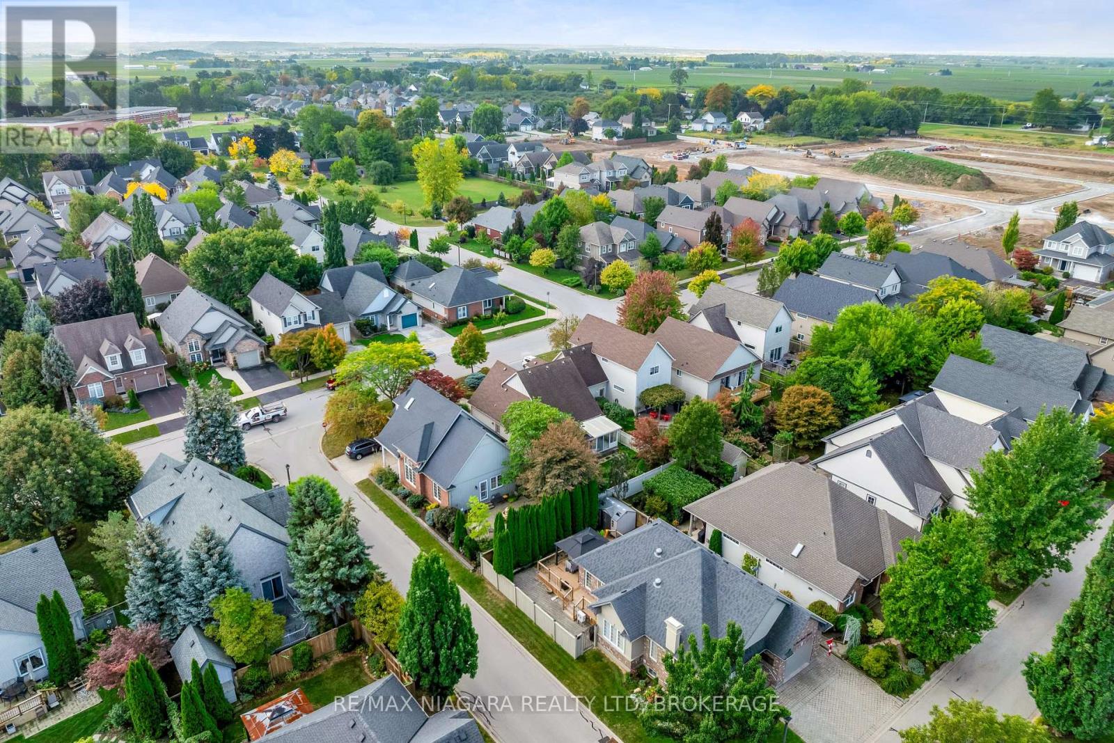 40 Frontier Drive, Niagara-On-The-Lake, Ontario  L0S 1J0 - Photo 36 - X12425600