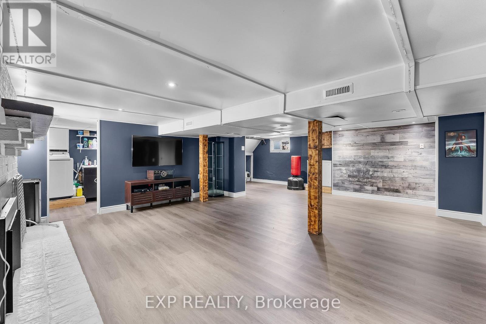 2 Homewood Avenue, Port Colborne, Ontario  L3K 5L5 - Photo 24 - X12425899