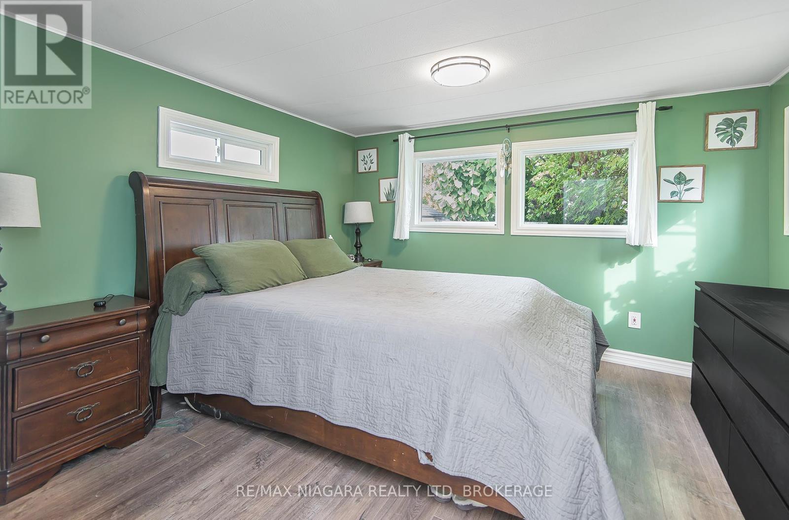 4599 Abigail Lane, Lincoln, Ontario  L3J 0W1 - Photo 15 - X12425918