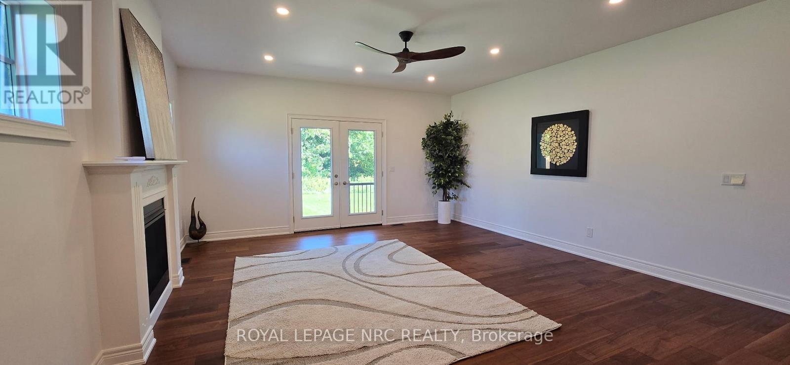 1129 Balfour Street, Pelham, Ontario  L0S 1C0 - Photo 24 - X12426864