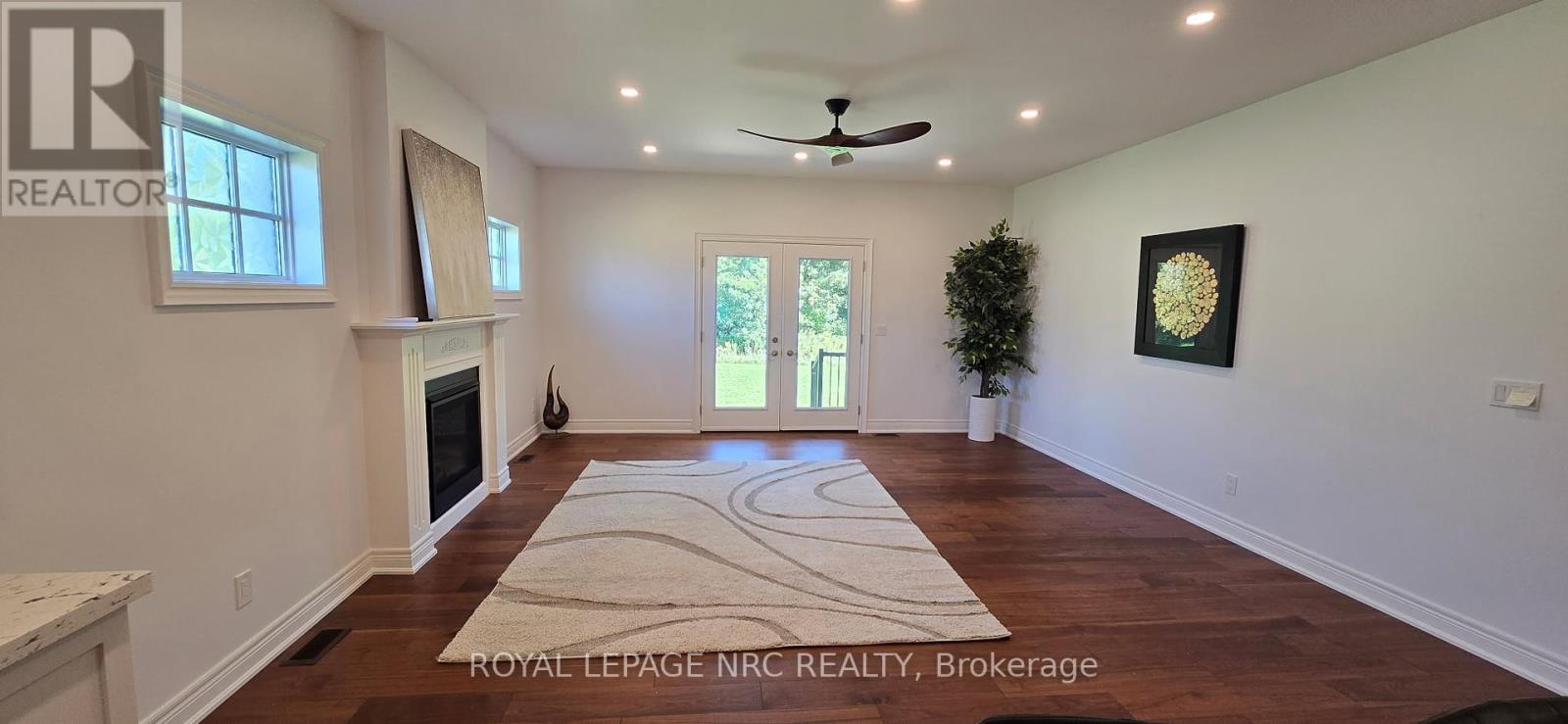 1129 Balfour Street, Pelham, Ontario  L0S 1C0 - Photo 25 - X12426864