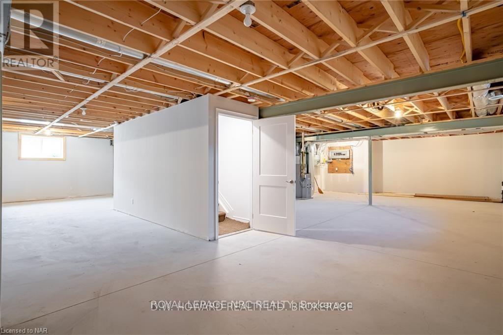 1129 Balfour Street, Pelham, Ontario  L0S 1C0 - Photo 30 - X12426864