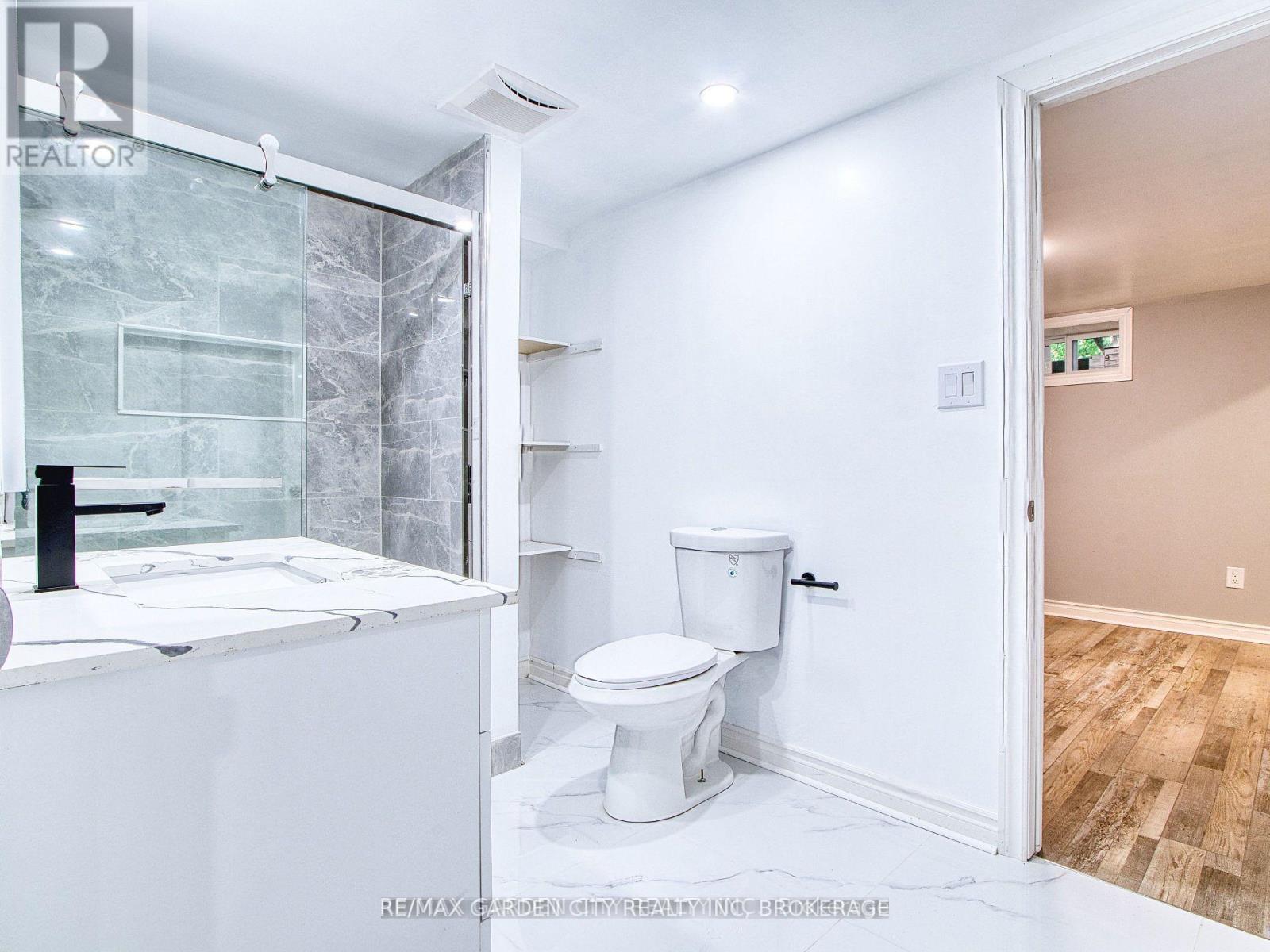 101 Masterson Avenue, St. Catharines, Ontario  L2T 3P8 - Photo 17 - X12427702