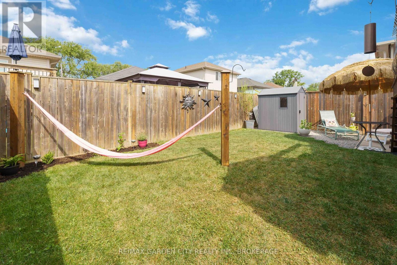 103 Scholfield Avenue S, Welland (Lincoln/crowland), Ontario  L3B 1N4 - Photo 28 - X12428072