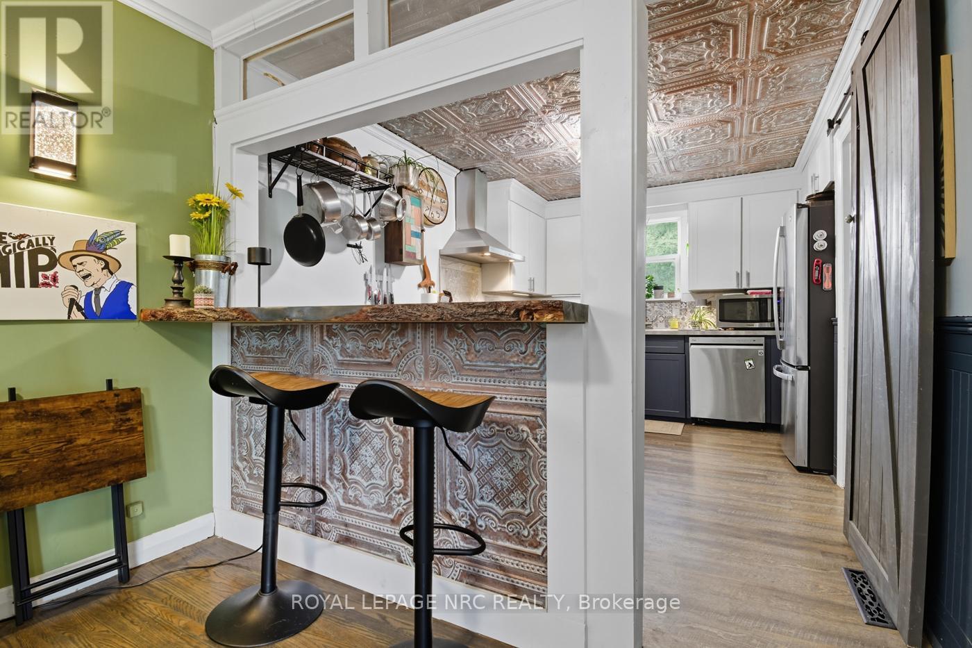 464 Gorham Road, Fort Erie, Ontario  L0S 1N0 - Photo 10 - X12428852