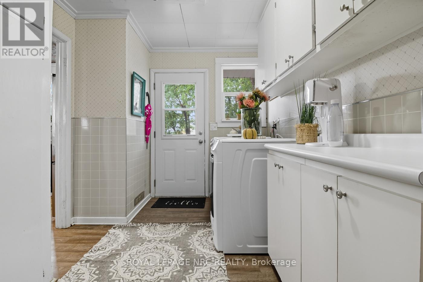 464 Gorham Road, Fort Erie, Ontario  L0S 1N0 - Photo 16 - X12428852