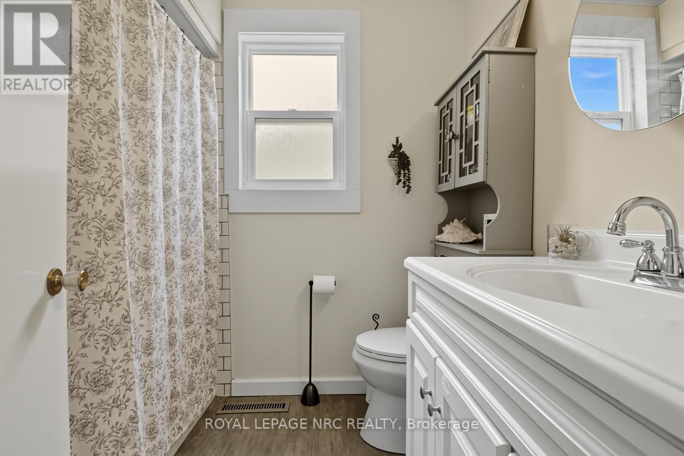 464 Gorham Road, Fort Erie, Ontario  L0S 1N0 - Photo 22 - X12428852