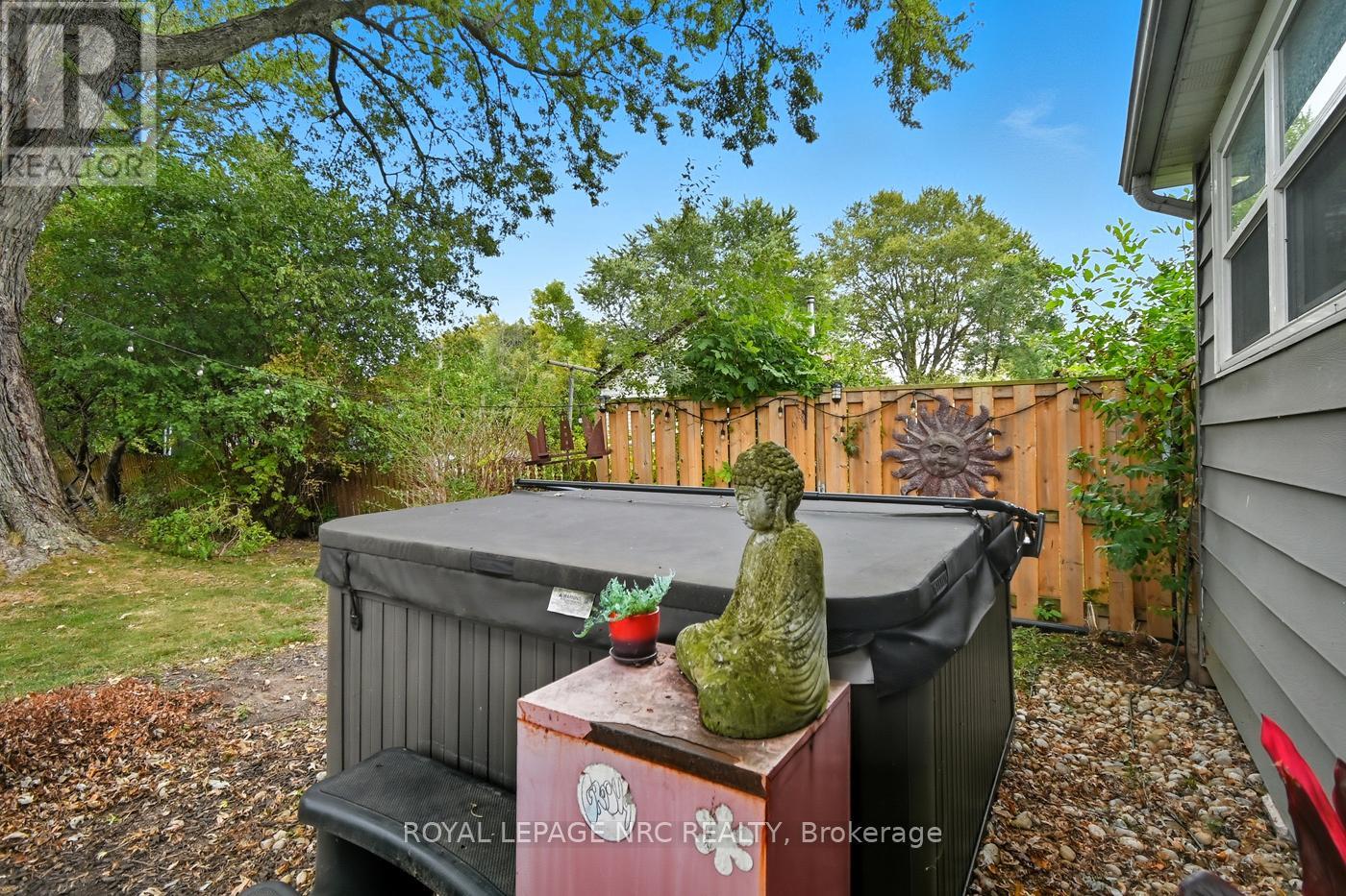 464 Gorham Road, Fort Erie, Ontario  L0S 1N0 - Photo 25 - X12428852